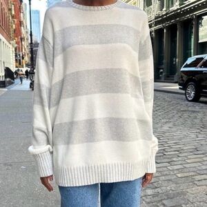 Brandy Melville Women's Grey and White Jumper
